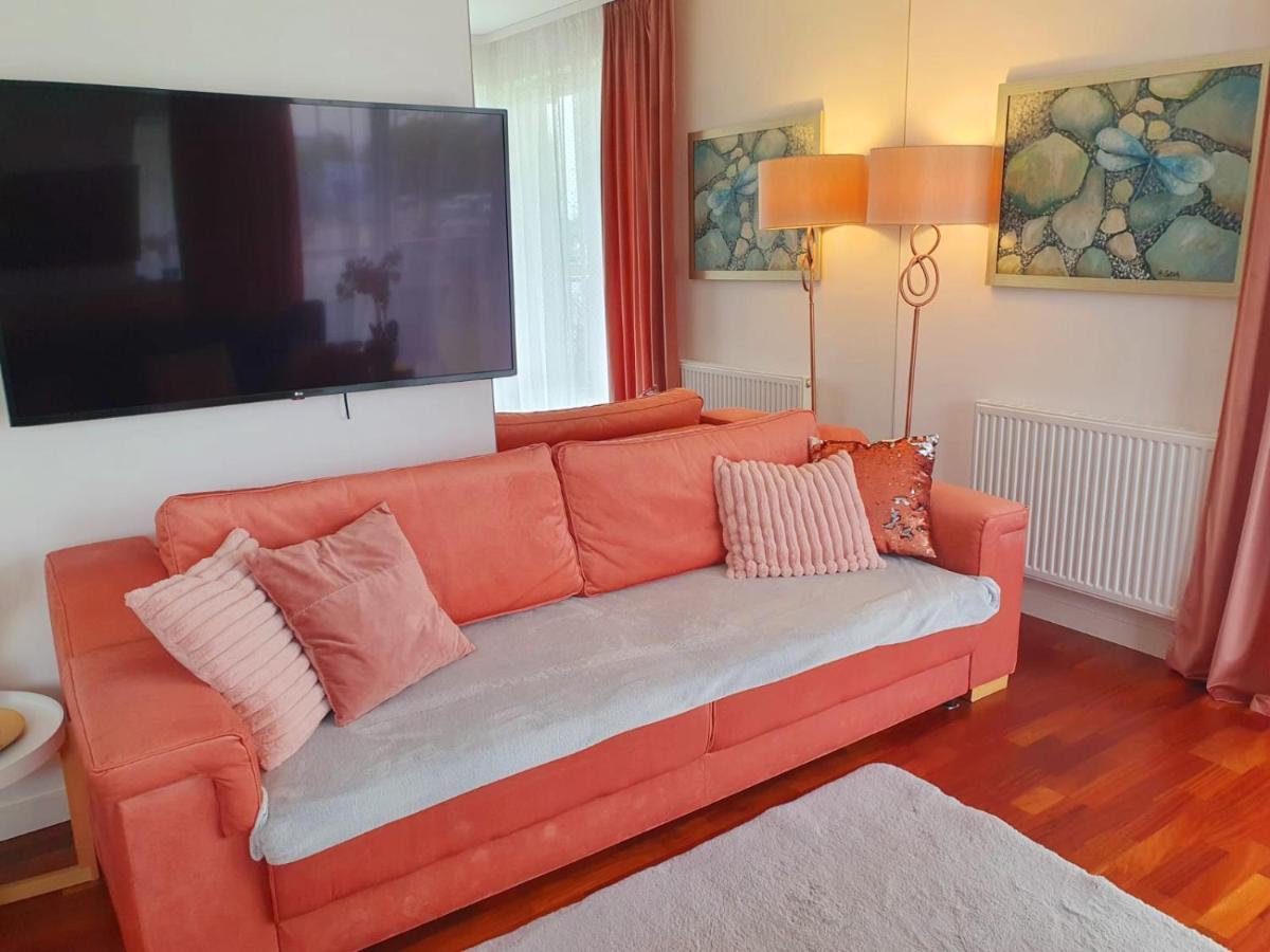 Apartament Comfort I Kolobrzeg Ngoại thất bức ảnh
